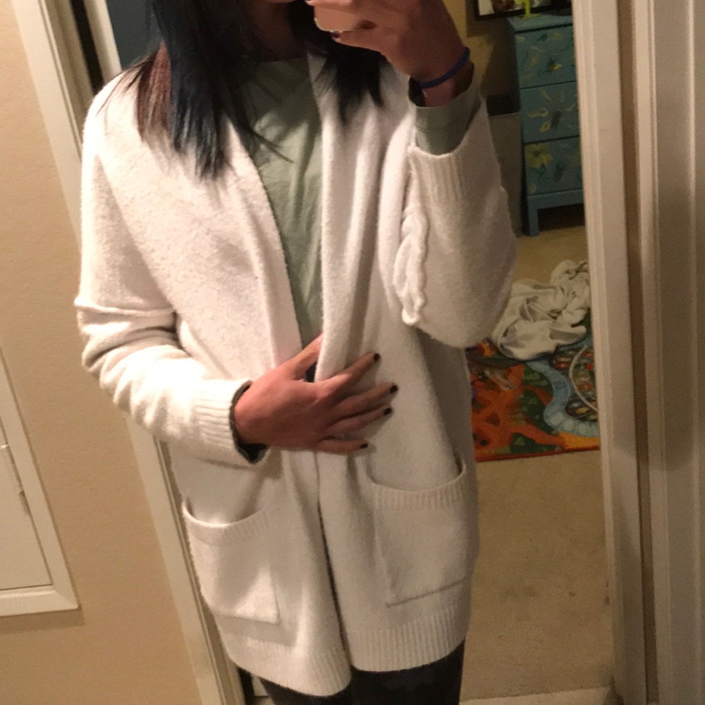Cozy cardigan from Irene’s Story